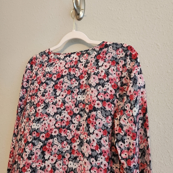 J. Jill Pink & Black Floral Longsleeve Blouse Size‎ Small - Picture 10 of 13